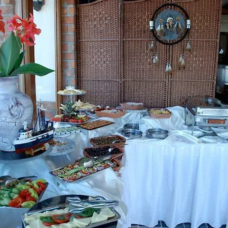Otel Letoon 3*