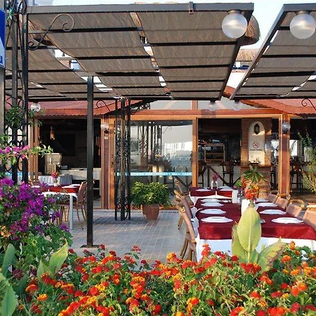 Otel Letoon 3*