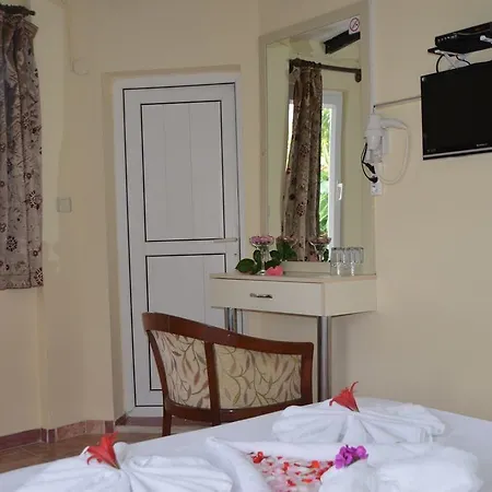 Letoon Otel 3*