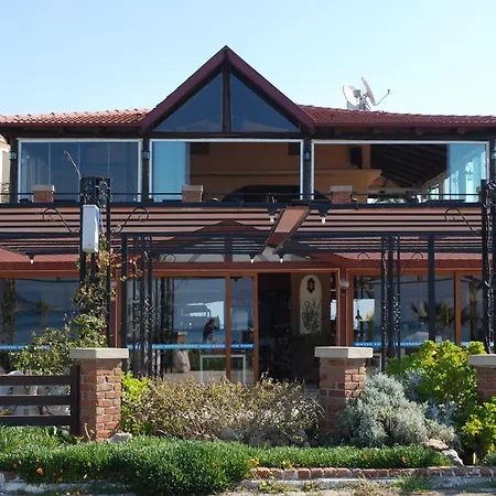 Отель Letoon 3*